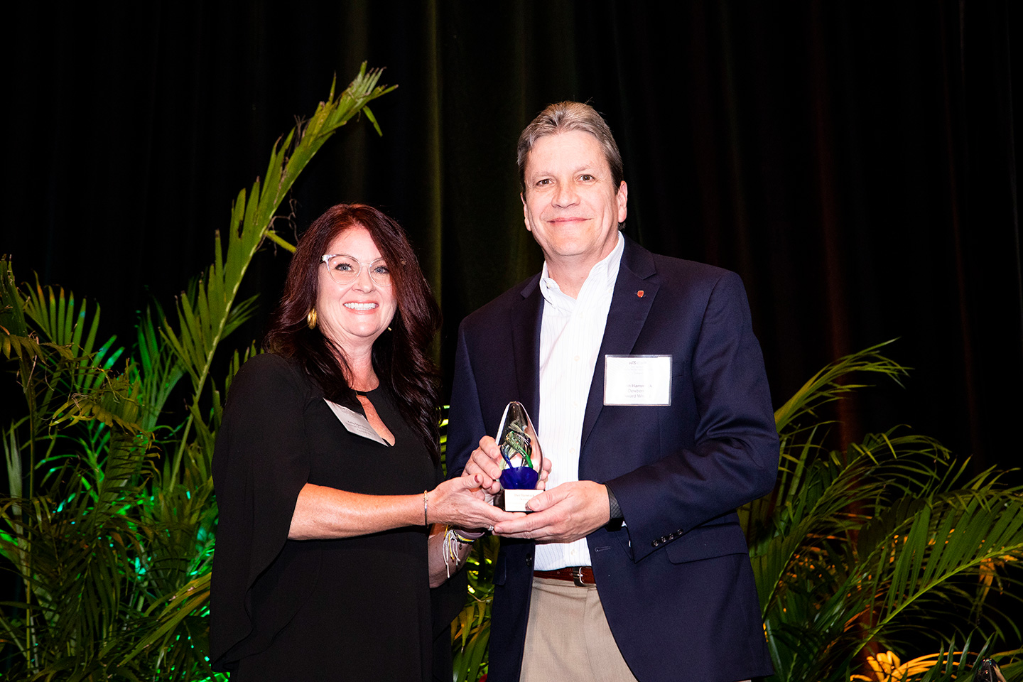 Don Hammack and Kelly Eger-Smith, WTS Central Florida Chapter Recognitions Committee co-chair.