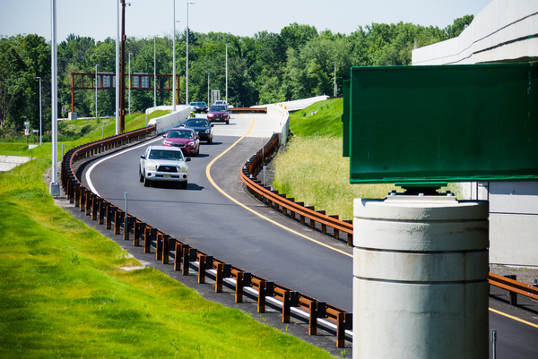 Relocating the existing left-side exits to the right side helped reduce the traffic that was stopped in the high-speed left lane.  Photo courtesy of Dewberry.