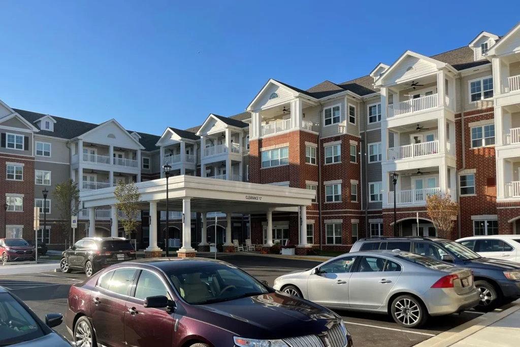 The facility includes independent living, assisted living, and memory care units.