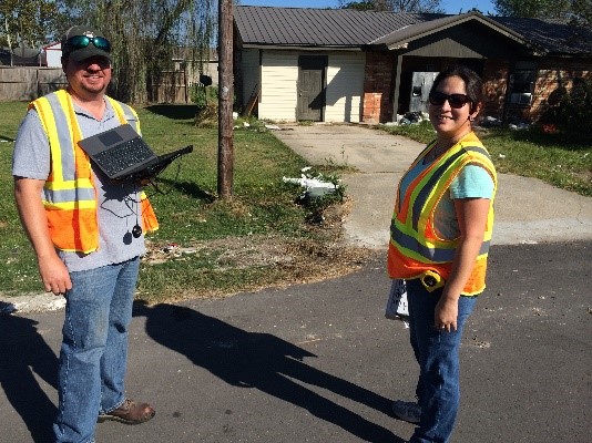 Max Vickers of Dewberry’s Atlanta office and Rebecca Hernandez of the New Orleans office team up for an on-site damage assessment in southern Louisiana.
