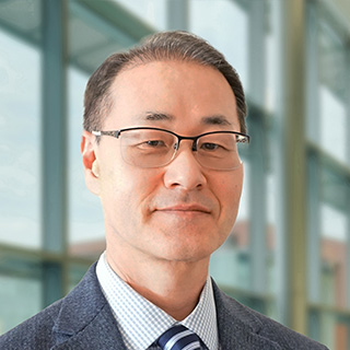Joong Yong Park