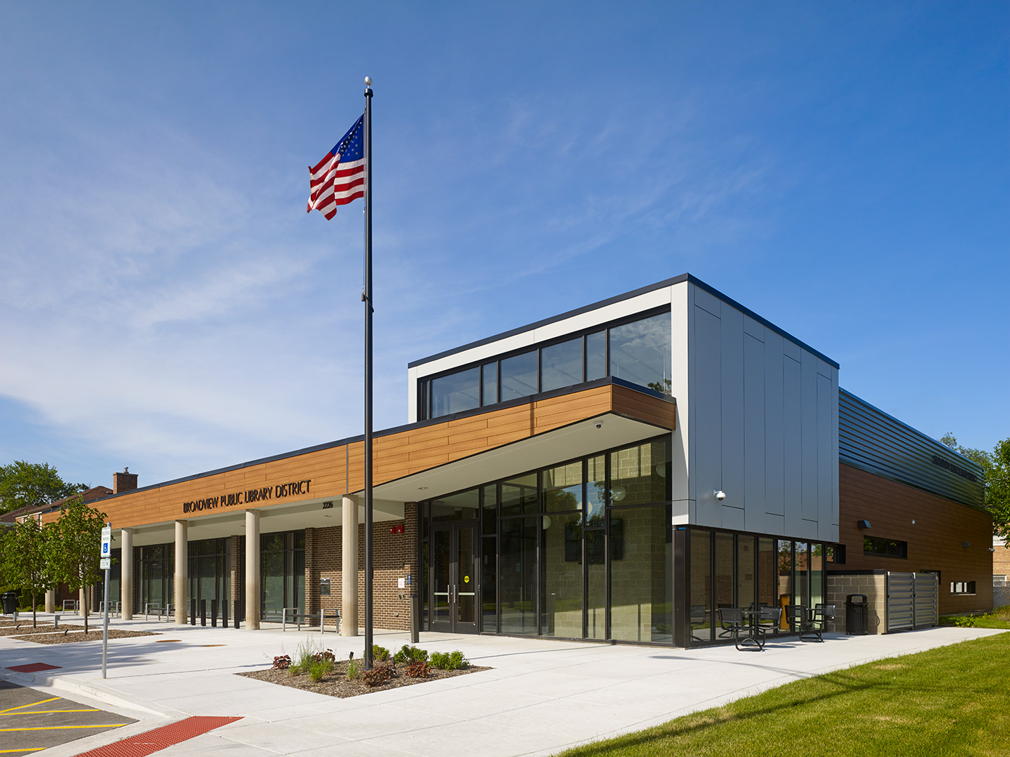 The addition allowed for a new public image for the facility and created a more prominent and welcoming arrival point, re-engaged the community with a refreshed civic plaza, and anchored the residential district with a symbol of pride.
