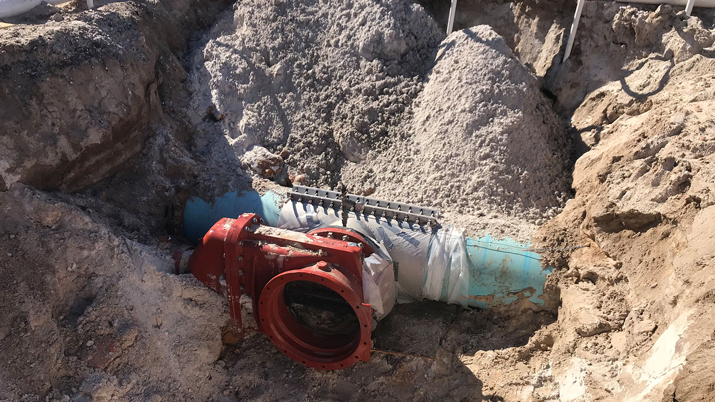 A 16-inch diameter pipe was selected, which provided a maximum velocity of approximately 7.2 feet per second.