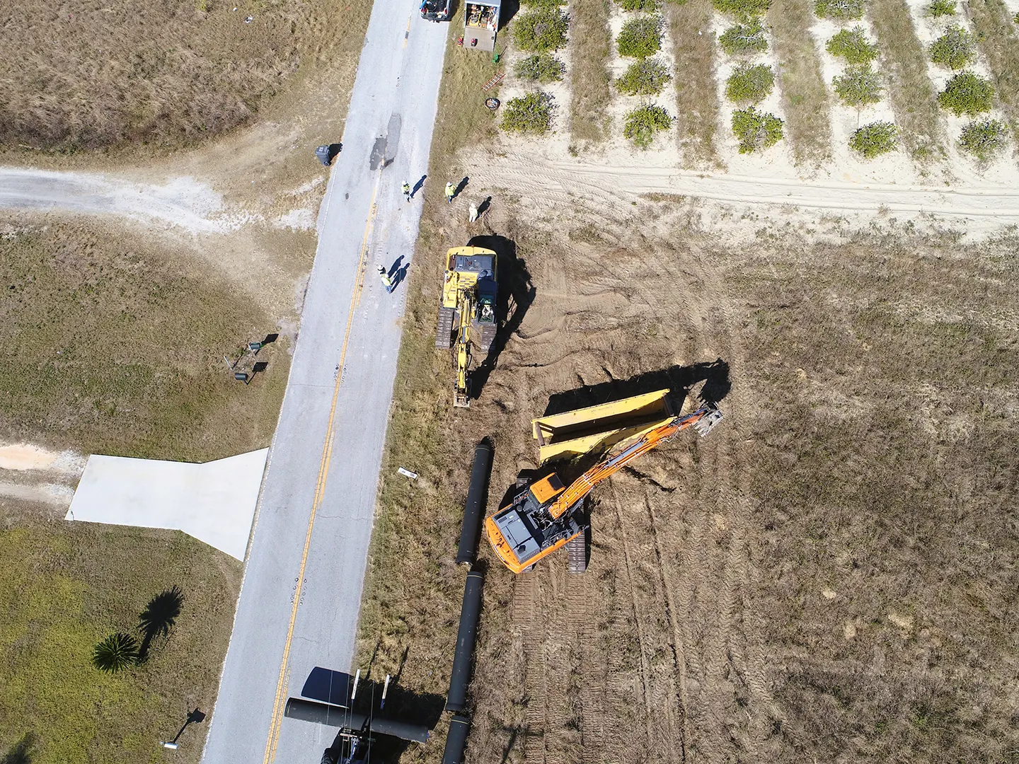 Our work entails the plan and profile design of 8- to 48-inch raw water and potable water transmission pipelines to distribute water to multiple municipalities throughout Polk County. Photo credit: Garney Construction.