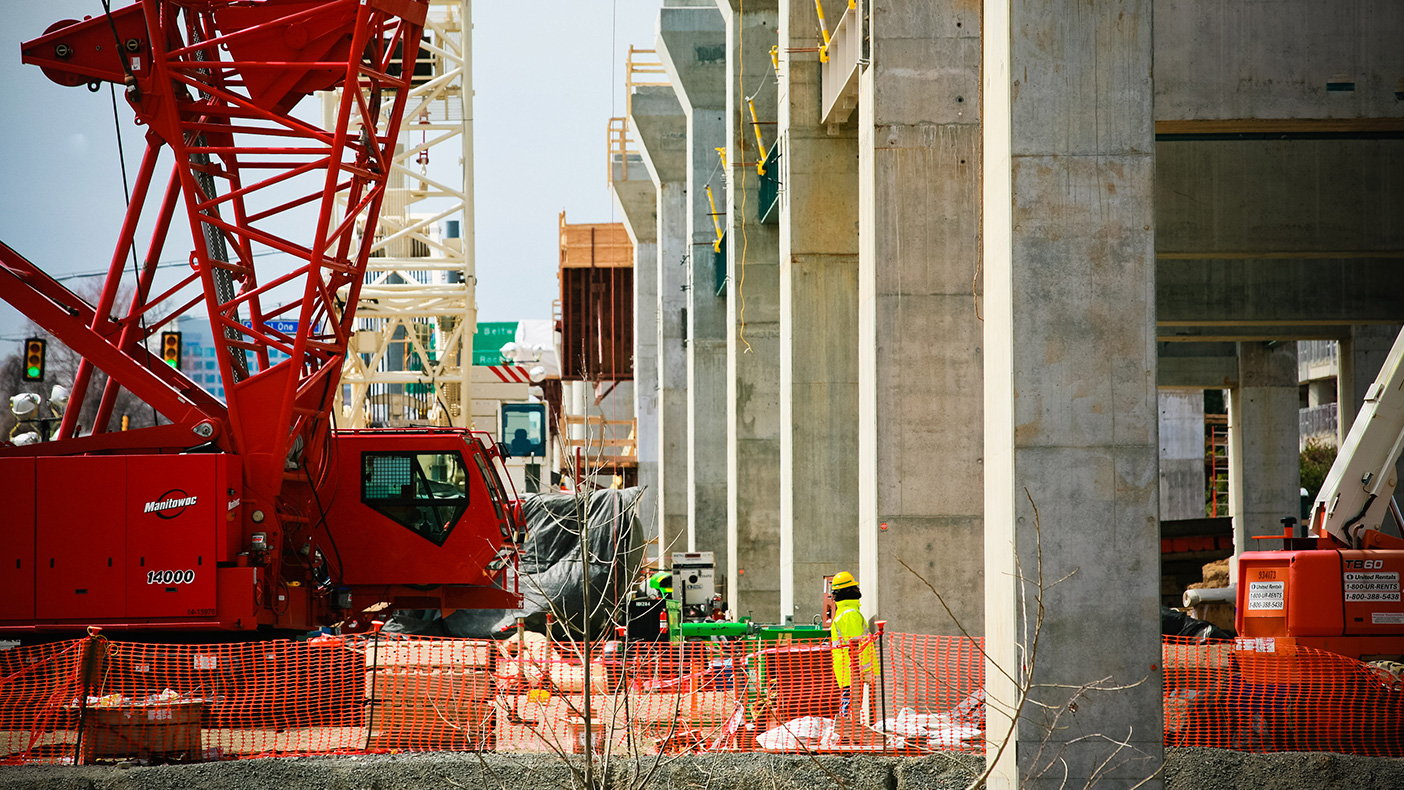 We digitally surveyed existing conditions of multiple sites along the future Metrorail corridor, delivering to Dulles Transit Partners a comprehensive risk management tool.