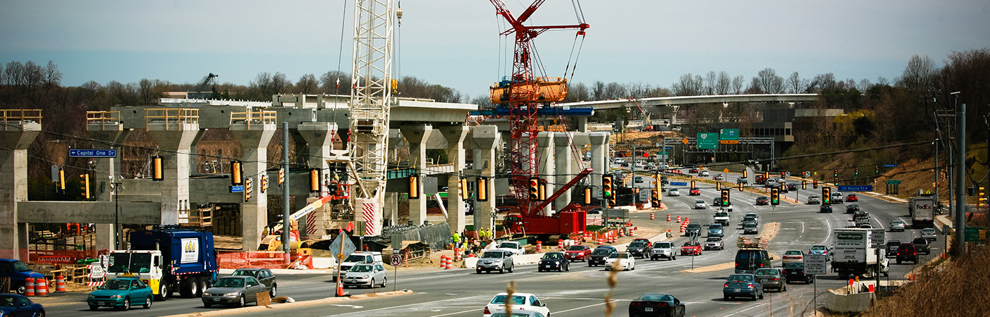 To address an anticipated influx of pedestrian traffic, our engineers developed a suite of signal timing plans for intersections across a busy thoroughfare.